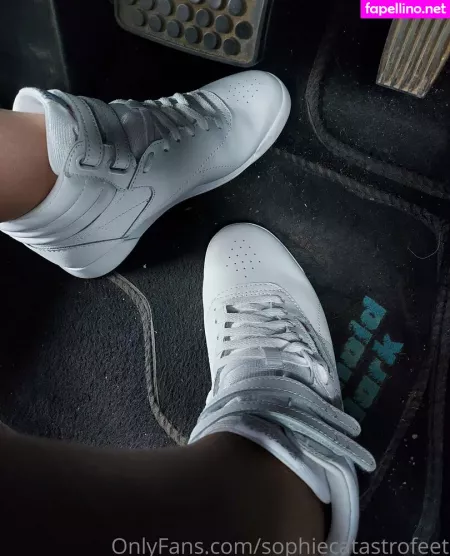 Sophiecatastrofeet OnlyFans Thumbnail #6VaktH5j0l