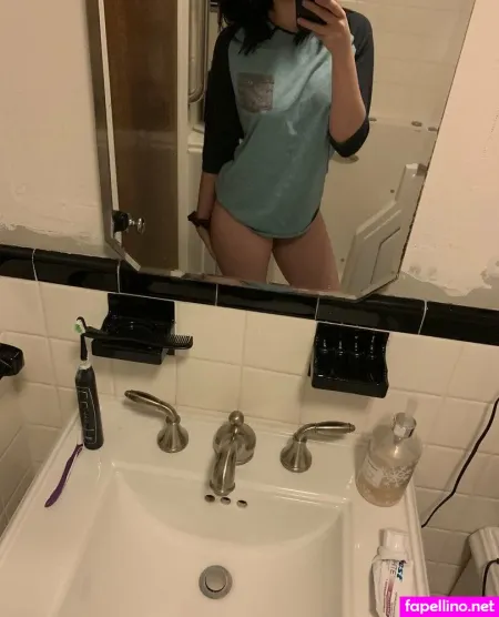 Sophieemerie OnlyFans Thumbnail #rKuWLuxNvh