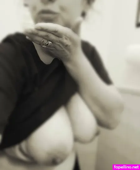 Sophiehops46free OnlyFans Thumbnail #Uc2vd9BX4S