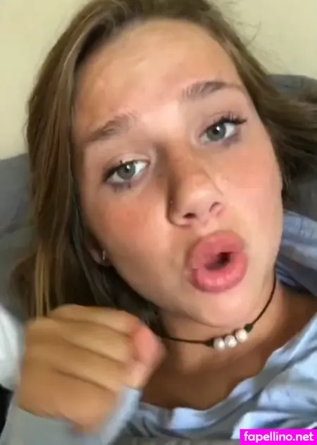 Sophiejustchillin OnlyFans Thumbnail #RN46UGx0U8