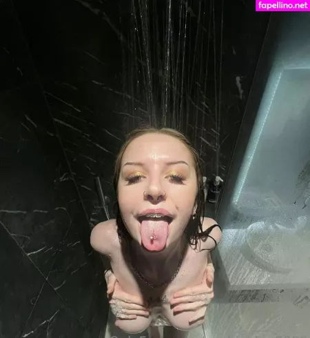 Sophieking8008 OnlyFans Thumbnail #r0wBQKe9tv