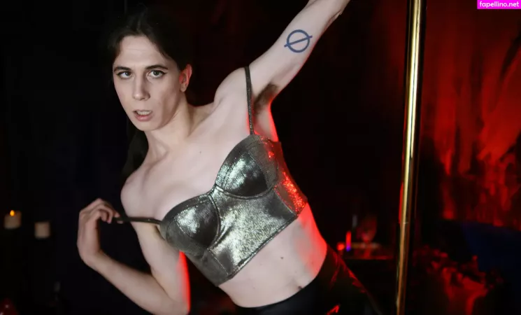 Sophieladder OnlyFans Thumbnail #Y0ECmfqvXW