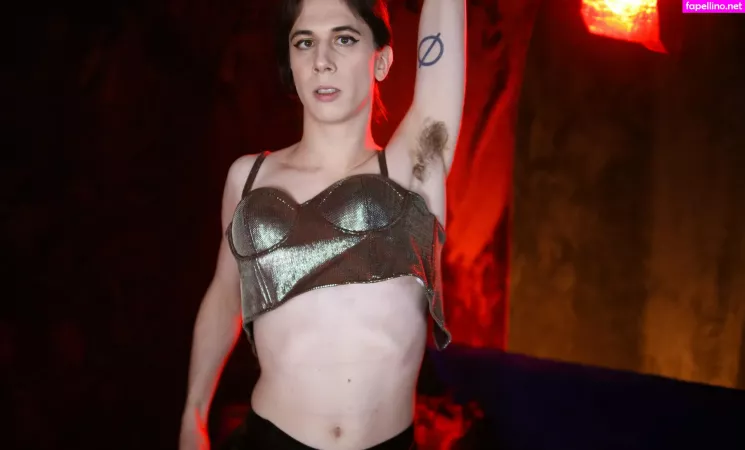 Sophieladder OnlyFans Thumbnail #m1IeQrc9u0