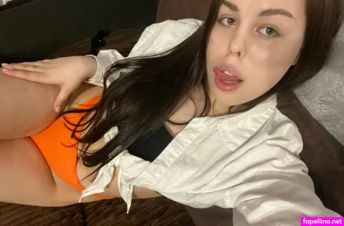 Sophieline1 OnlyFans Thumbnail #wzEbUoxUBI
