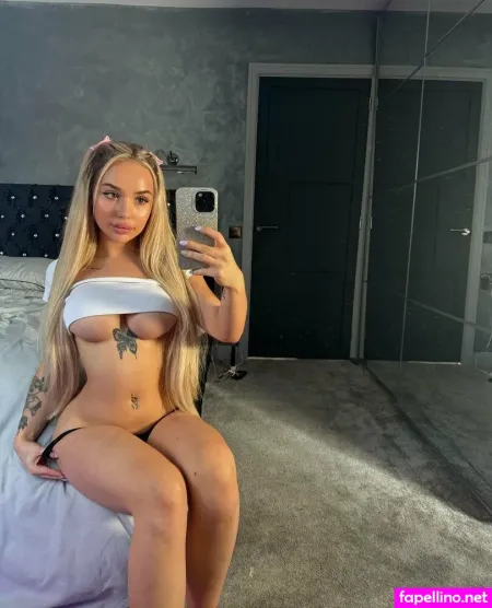 Sophielouise1x 1 OnlyFans Thumbnail #J1QAyOPHcf