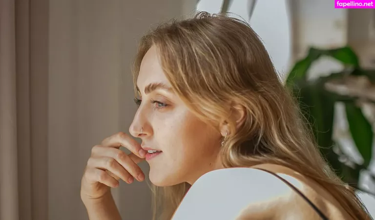 Sophielune OnlyFans Thumbnail #JAvS4ExhUS