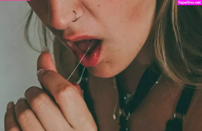 Sophielune OnlyFans Thumbnail #cgn2HzZXjO