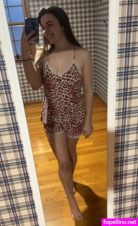 Sophieluvv OnlyFans Thumbnail #HFetmMn2yA