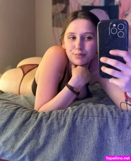 Sophiepine OnlyFans Thumbnail #JV2moRIkON