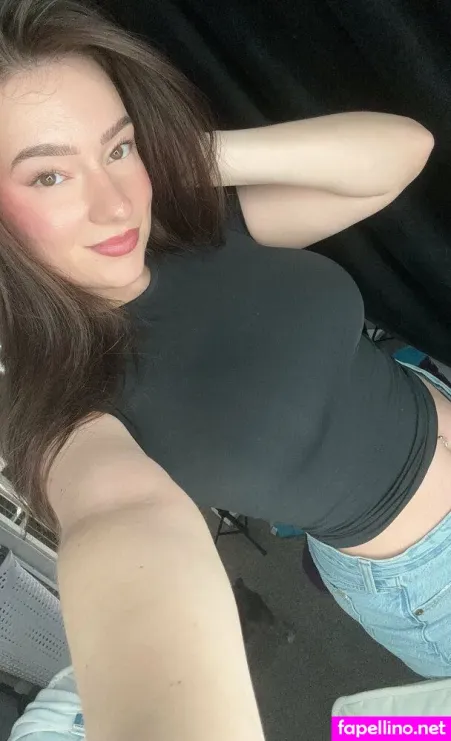 Sophiequeenxx OnlyFans Thumbnail #LYUlTPADDX