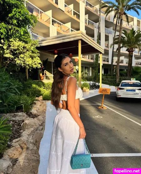 Sophieraynetv OnlyFans Thumbnail #rcXmJF8vYE