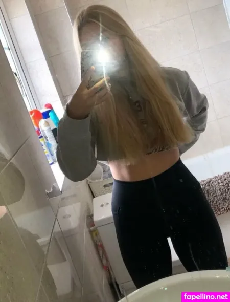 Sophiesbelly OnlyFans Thumbnail #4DFTE7LStn