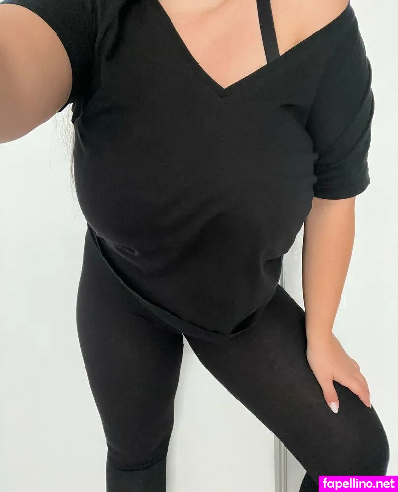 sophiesoff, sophiesselfiesbp Nude Leaked OnlyFans Photo #I7ULNXnX45