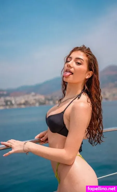 Sophiesoler OnlyFans Thumbnail #XEFKzCKNSG