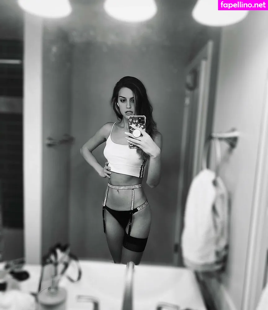 SeaineLove, sophiesommers, sunseaine Nude Leaked OnlyFans Photo #NuEX2kXFwL