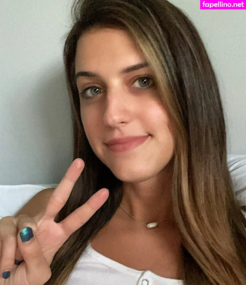 SeaineLove, sophiesommers, sunseaine Nude Leaked OnlyFans Photo #cziyQuQ8gR