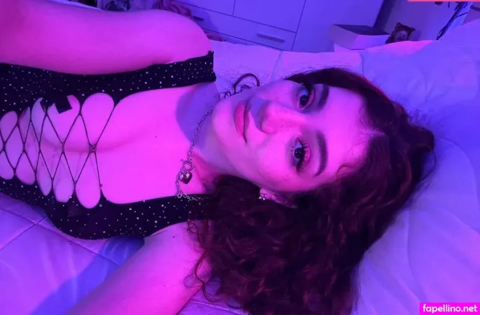 Sophiesred OnlyFans Thumbnail #hreo0WMmgx