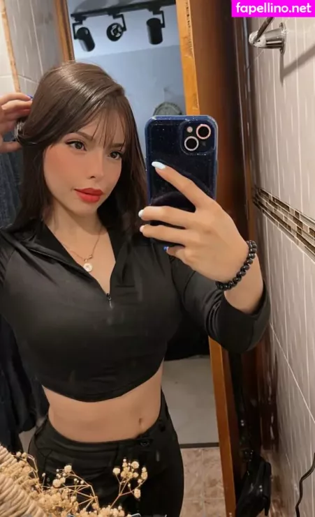 Sophiesunsetx OnlyFans Thumbnail #yvy92ubXd6