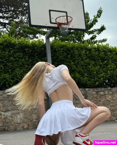 Sophiexsouth OnlyFans Thumbnail #SW3GHF5aFI