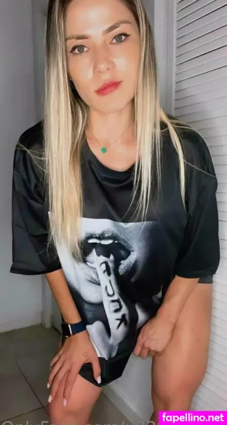 Sophiiatorres OnlyFans Thumbnail #KXaPtQ4dkx