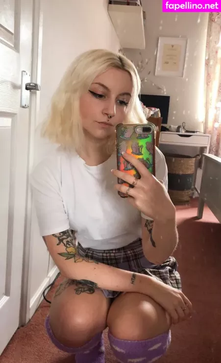 Sophiieon OnlyFans Thumbnail #9qE3Fa0pIj