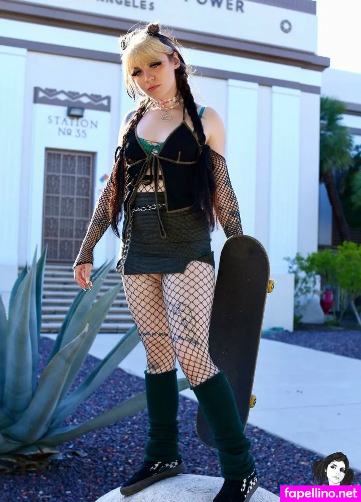 sophia69star, sophiistar_ Nude Leaked OnlyFans Photo #PWoRqde58K