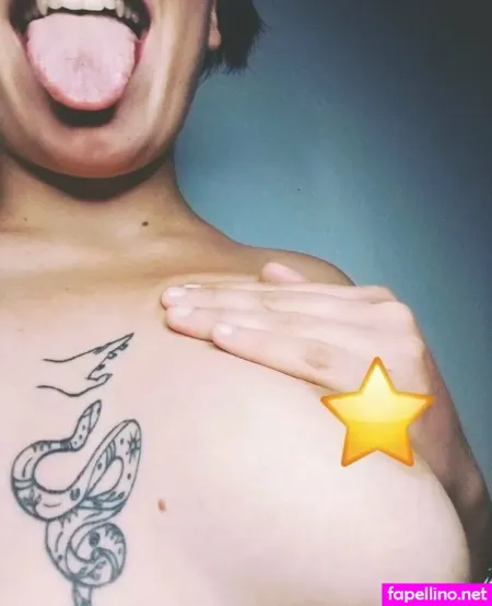 Sophlittlekitten OnlyFans Thumbnail #0eZUl03gfN