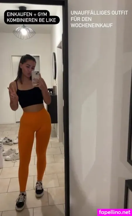 Sophmrie OnlyFans Thumbnail #QKQ9tu3CG0