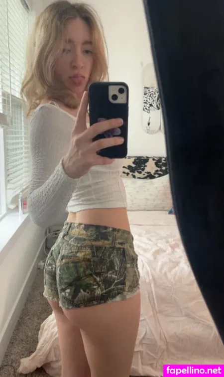 Sophssecretspace OnlyFans Thumbnail #04nTmwDSo1