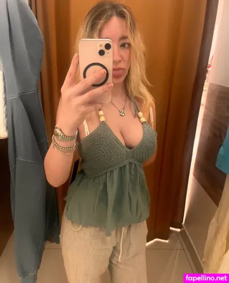 Sophssecretspace OnlyFans Thumbnail #SghkW0VPPd