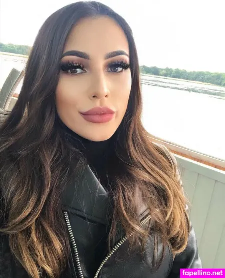 Sophydiva OnlyFans Thumbnail #eNBZAHgcMV