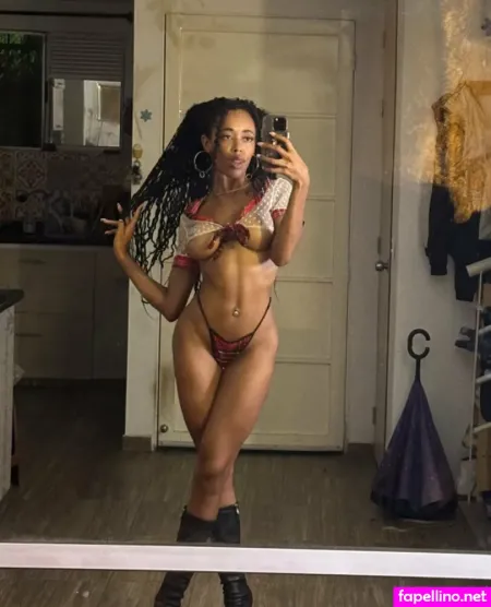 Sophye Free OnlyFans Thumbnail #1n5PsnnwnU