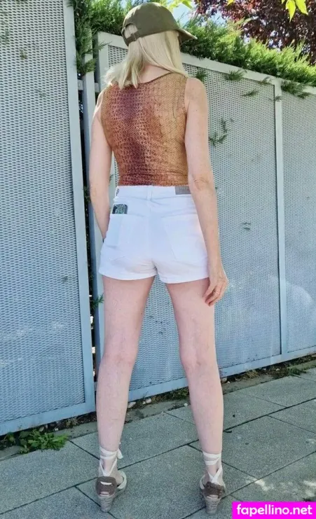 Sophyna OnlyFans Thumbnail #kbNkgjhK4T