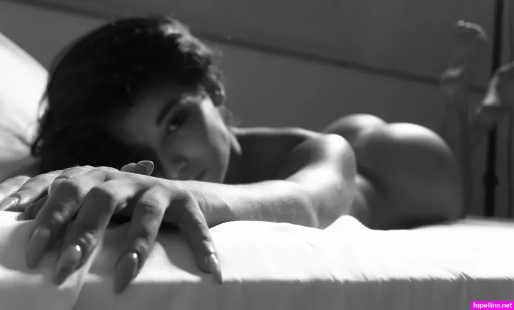 Soraia Gaia OnlyFans Thumbnail #mUtbiqWs6b