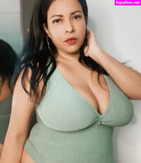 Sororonga OnlyFans Thumbnail #BdwnwZS3BK