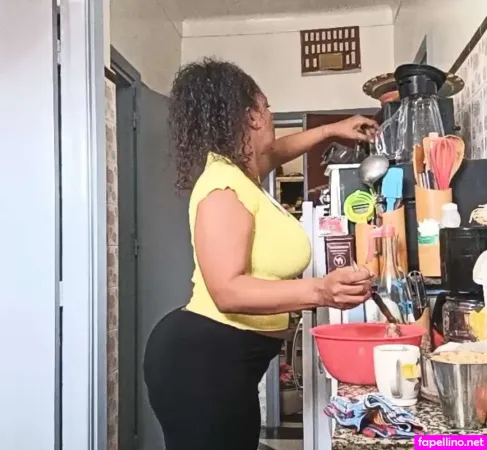 Soumia Semayl OnlyFans Thumbnail #aEQxAeXrz7