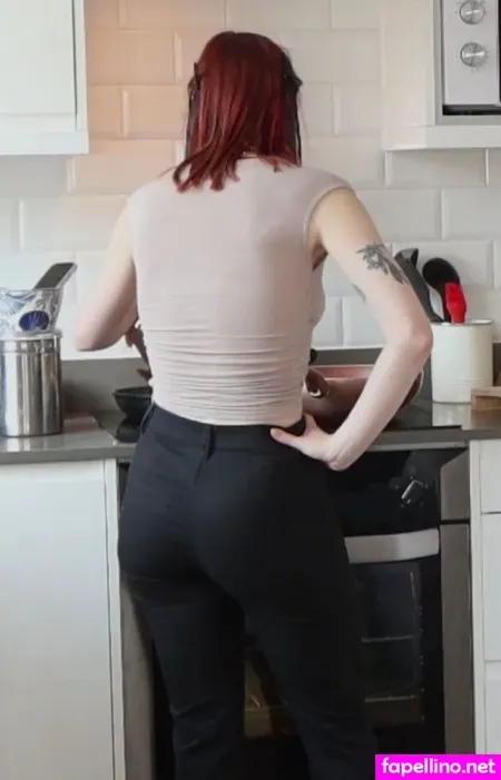 Soupforeloise OnlyFans Thumbnail #PXCia7wV4E