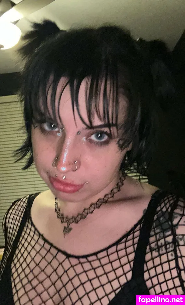 Goddess Lia, goddesslia__, souredpineapple Nude Leaked OnlyFans Photo #9jEaqA2SR9