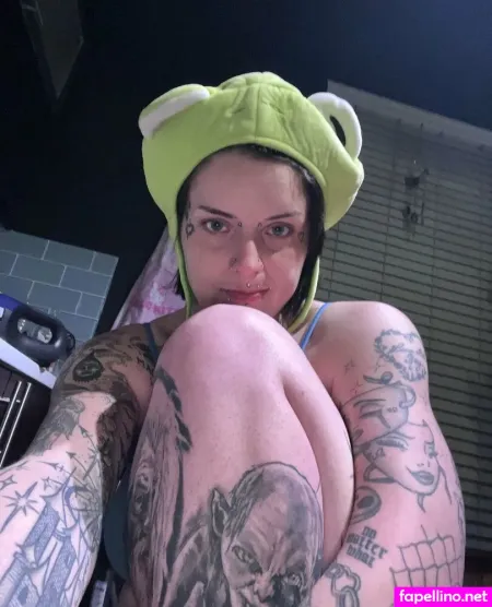 Souredpineapple 2 OnlyFans Thumbnail #lgIWE1e8ZP