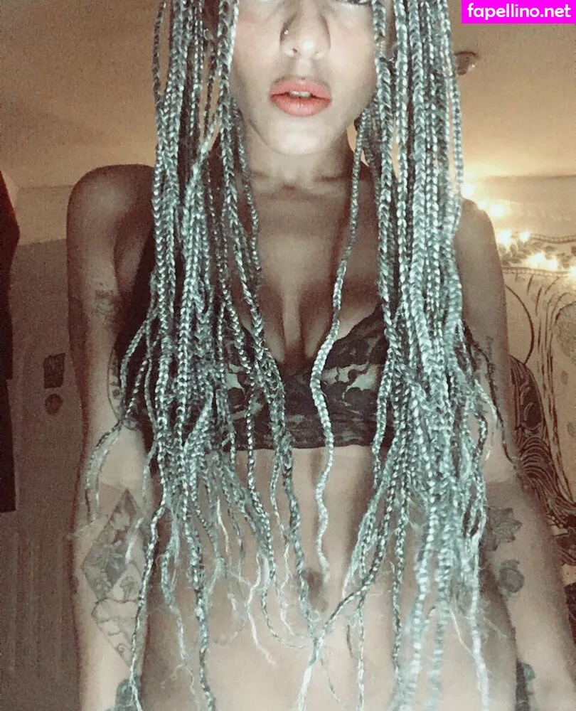 sourmoonstone Nude Leaked OnlyFans Photo #n4dEcDZbms