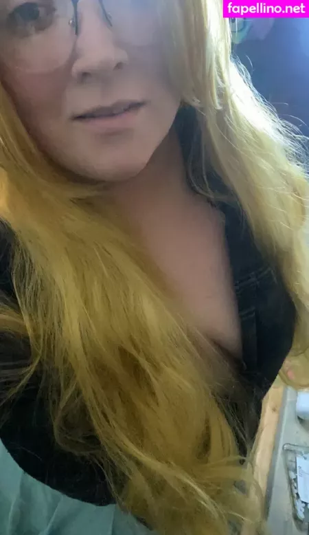 Sourpanda69 OnlyFans Thumbnail #If0MZ47MX1