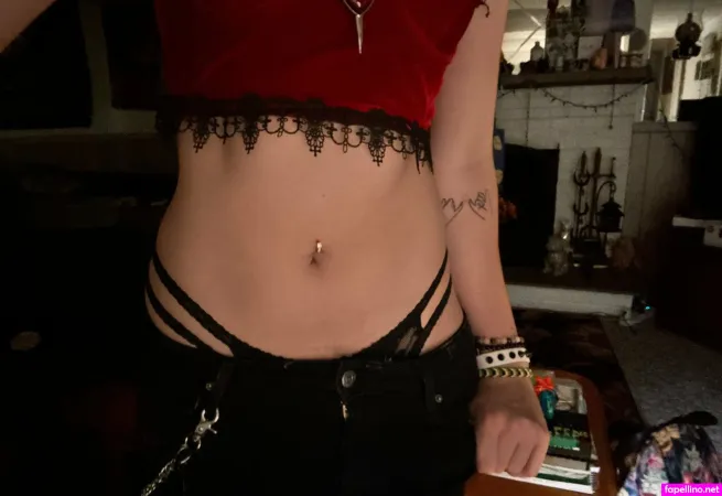 Soursugarcubes OnlyFans Thumbnail #cFYeziMgkO