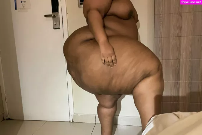 South African Thick OnlyFans Thumbnail #QBWPi95RQU