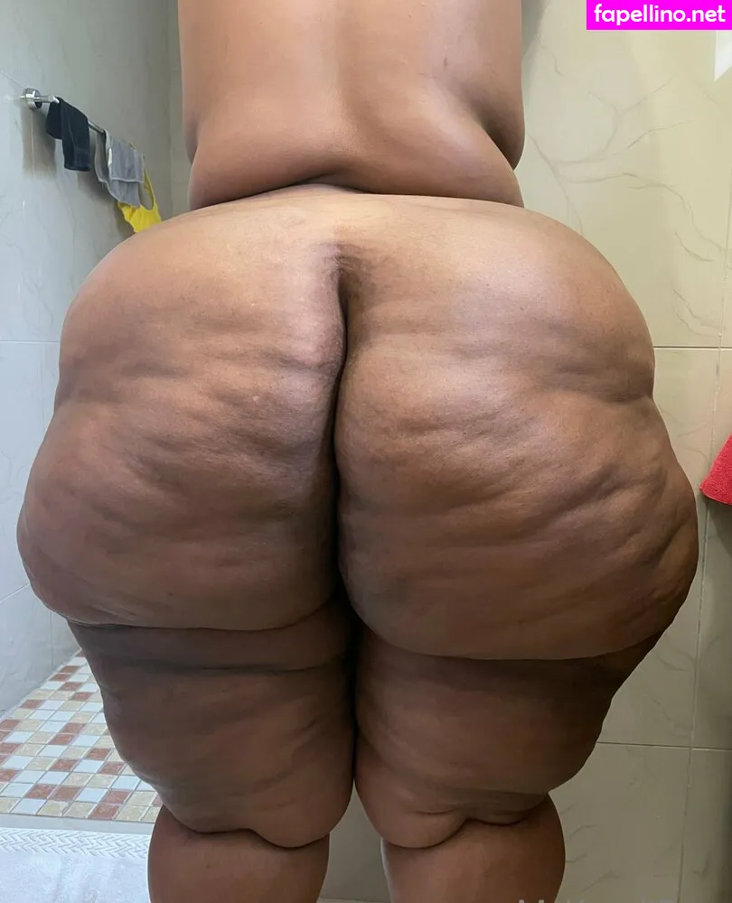 african.babez, the_real_liso Nude Leaked OnlyFans Photo #T6nlV3FgiN