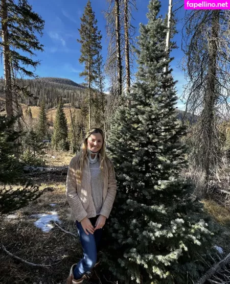 Southern Belle Brook OnlyFans Thumbnail #ZWv8IbZuIX