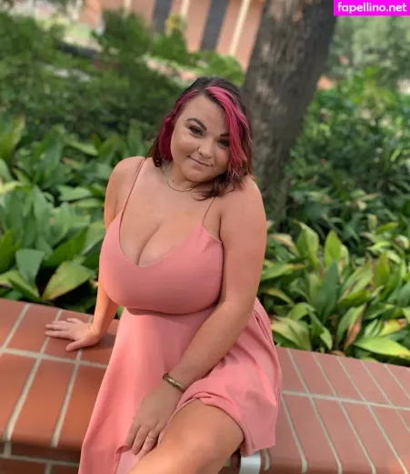 Southern Princess850 OnlyFans Thumbnail #2B3ZmYZgz6