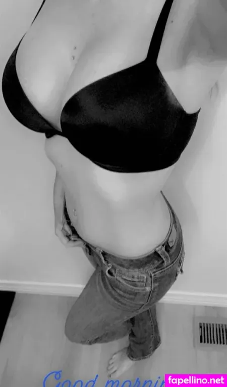 Southern Sweetness 01 OnlyFans Thumbnail #kbVC1ALGm4
