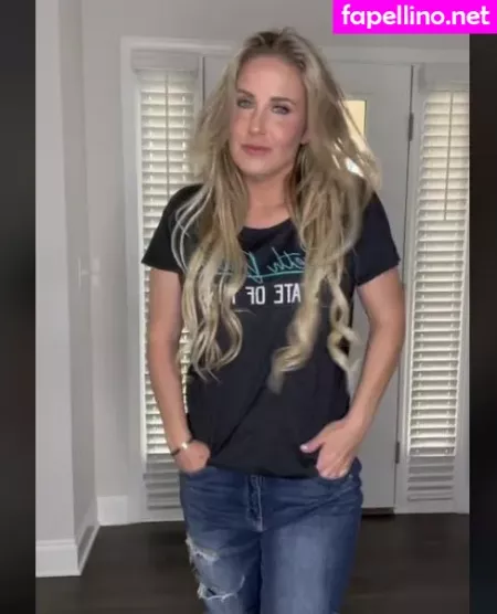 Southern Wife OnlyFans Thumbnail #CJhKlTh0iN