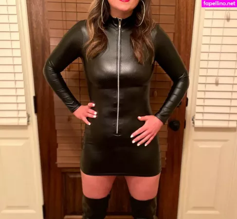 Southerngirlgw OnlyFans Thumbnail #0NtiULzztz