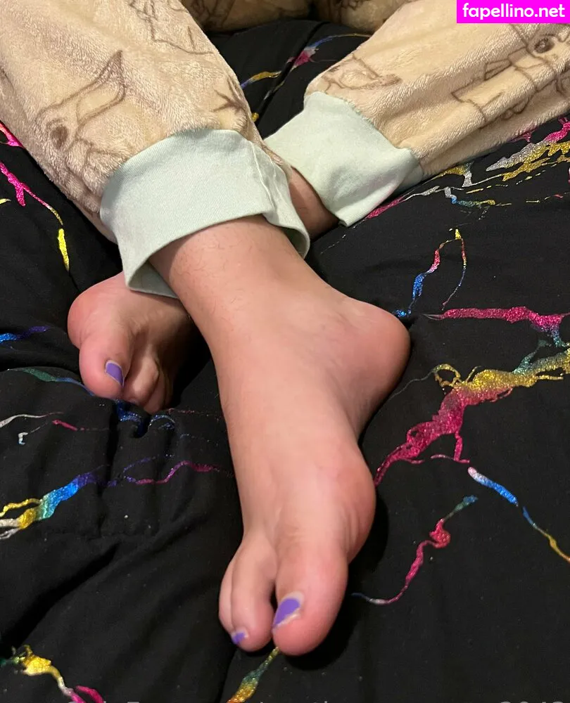 r_o_w_z, southrenmomma2043 Nude Leaked OnlyFans Photo #AAyBitTw8f